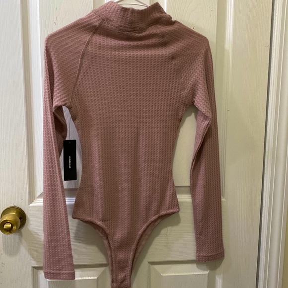 Lulu’s Adelyne Mauve Long Sleeve Bodysuit - Picture 10 of 16
